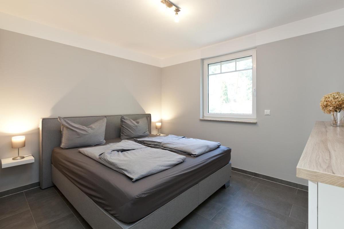 Röbel Apartment Unter Den Kiefern מראה חיצוני תמונה